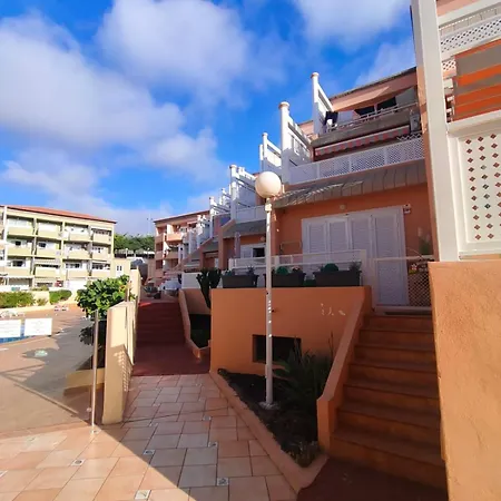 Orlando Poolside Retreat Costa Adeje