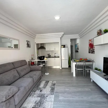 Apartman Orlando Complex By The Pool Costa Adeje (Tenerife)